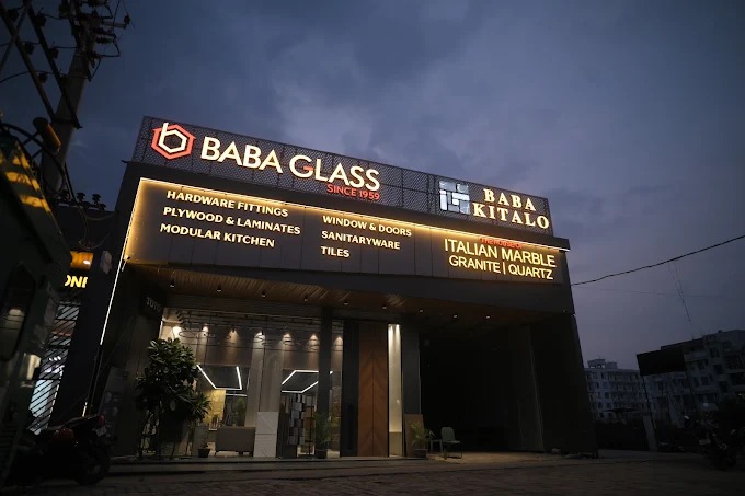 Flagship Outlet showroom
